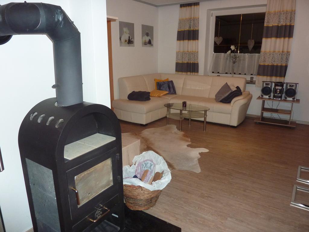 הוכפילזן Ferienwohnung Mit Blick Auf Die Buchensteinwand מראה חיצוני תמונה